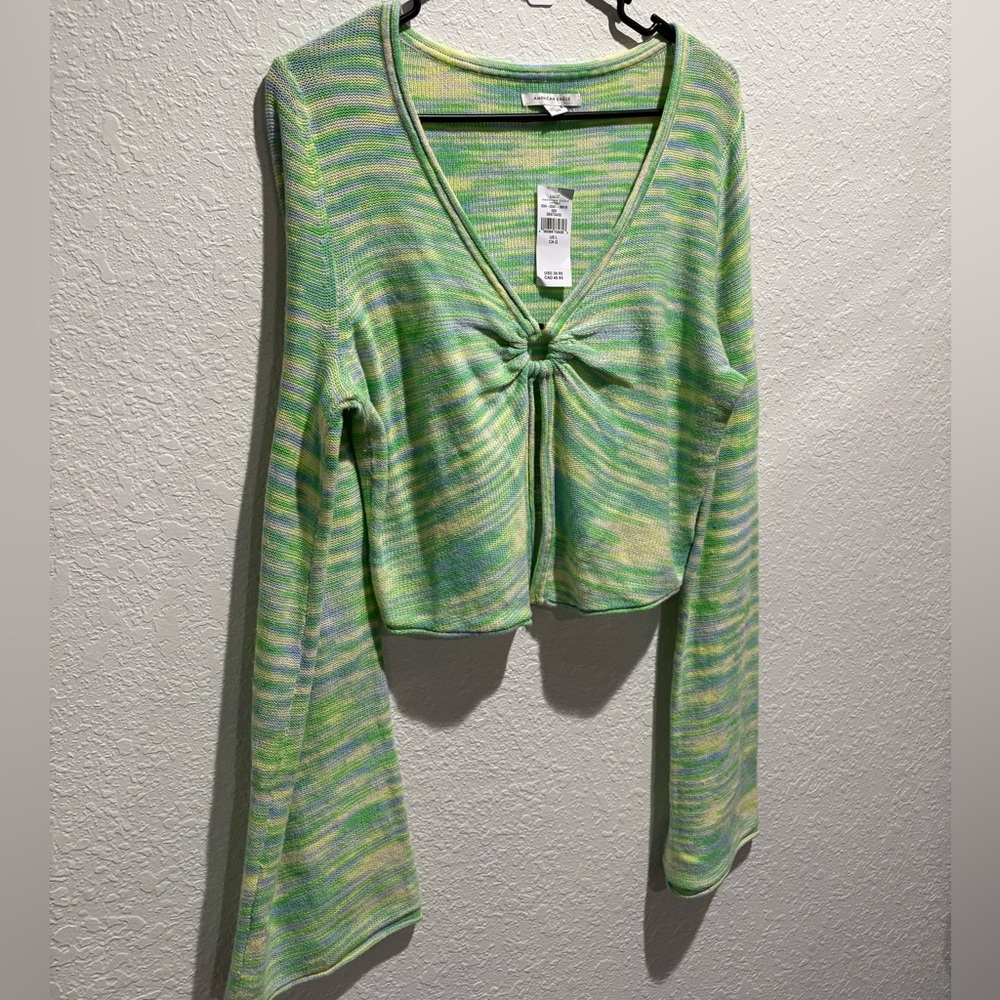NWT AMERICAN EAGLE RETRO BELL SLEEVE KNIT CROP‎ TOP SIZE LARGE